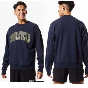 🎠SoulCycle unisex washed Blue Crewneck sweatshirt with SoulCycle LOGO (M) NWT